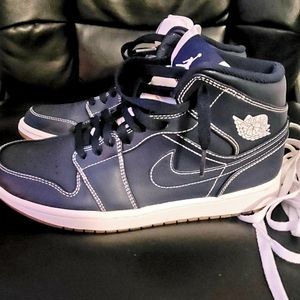 Air jordan 1 Derek Jeter Addition